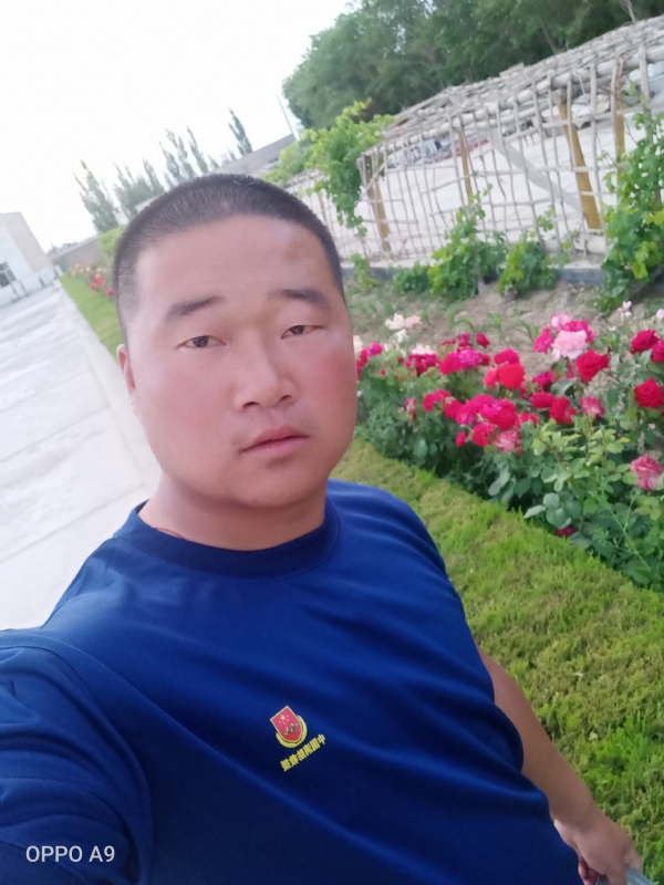 奋斗中的青春最美丽的第一张照片--镇江相亲服务中心