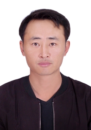 淡漠痕的第二张照片--镇江相亲服务中心