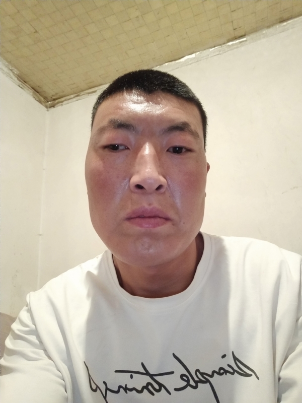 只为遇见你的第二张照片--镇江相亲服务中心