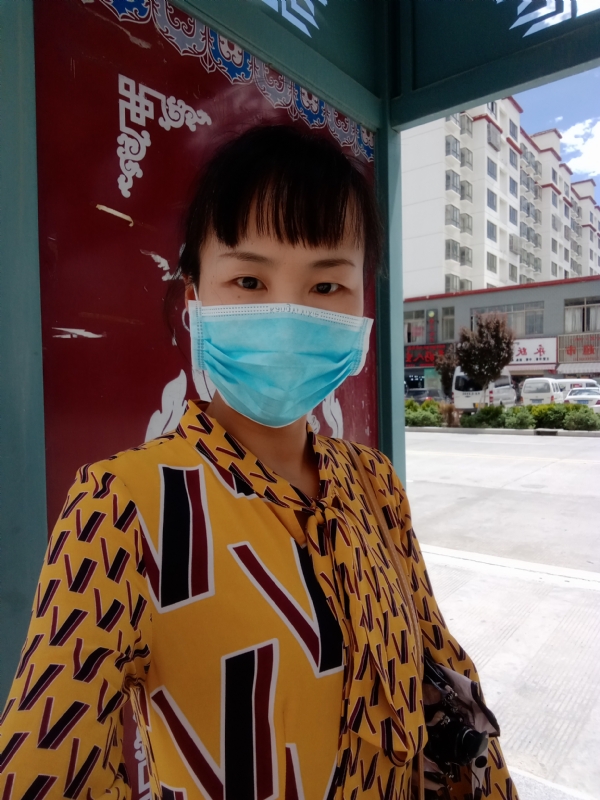 月儿的第二张照片--镇江相亲服务中心