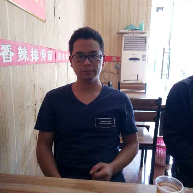 会哭的星星的第一张照片--镇江相亲服务中心