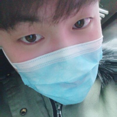 大学生的第一张照片--镇江相亲服务中心