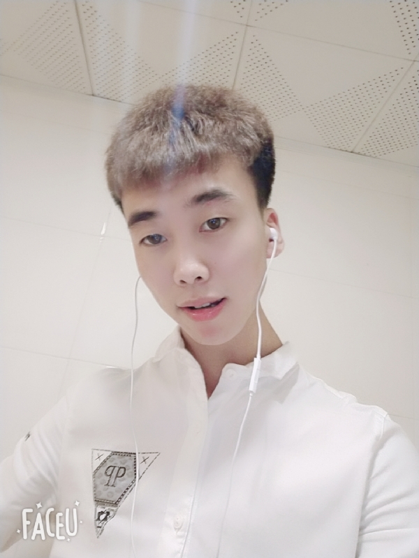 晚枫的第一张照片--镇江相亲服务中心