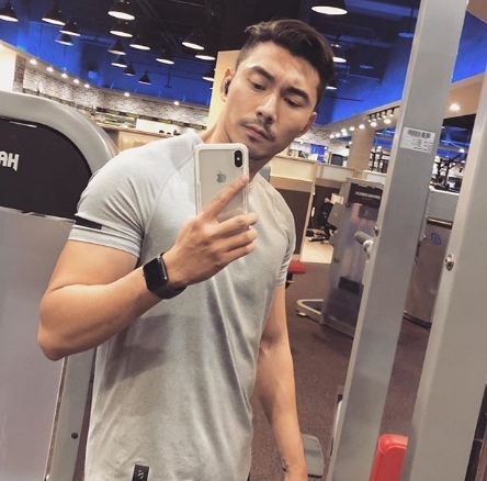 Larryyy的第一张照片--镇江相亲服务中心
