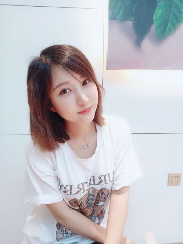 janice的第四张照片--镇江相亲服务中心