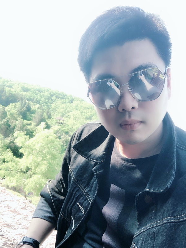 刁雅楠的第一张照片--镇江相亲服务中心