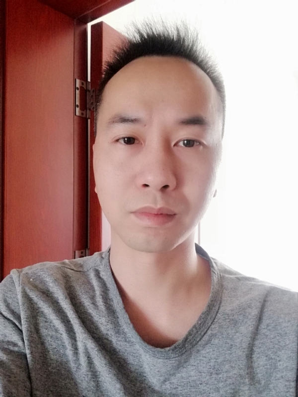 超级大混球的第一张照片--镇江相亲服务中心
