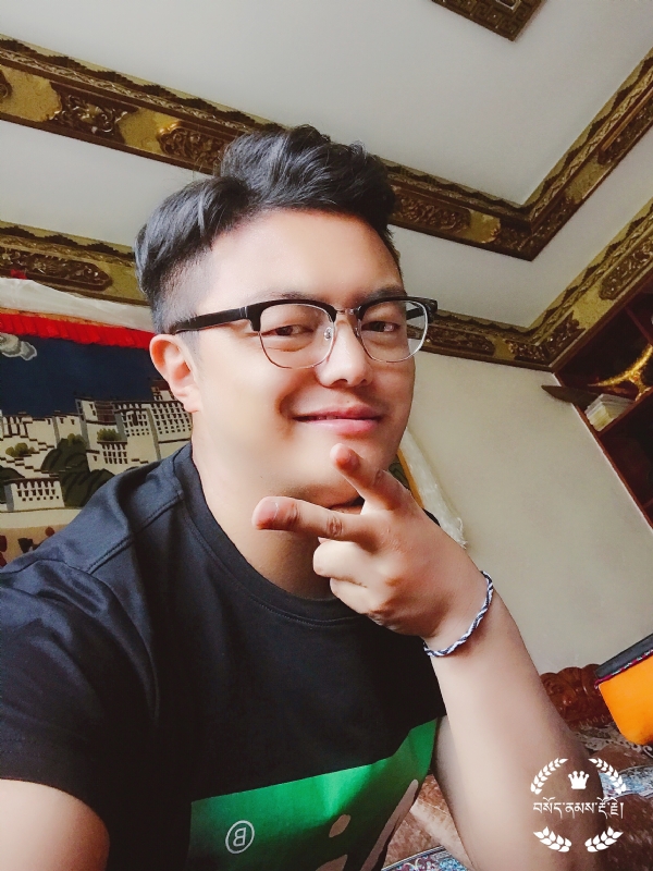 橙男的第四张照片--镇江相亲服务中心