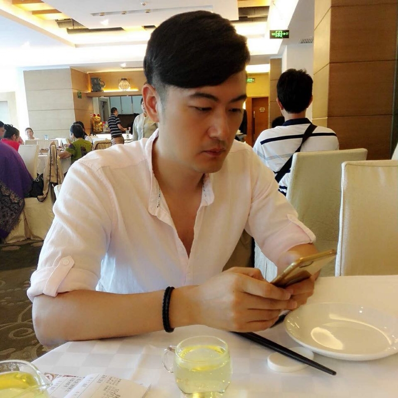 猩猩的第四张照片--镇江相亲服务中心