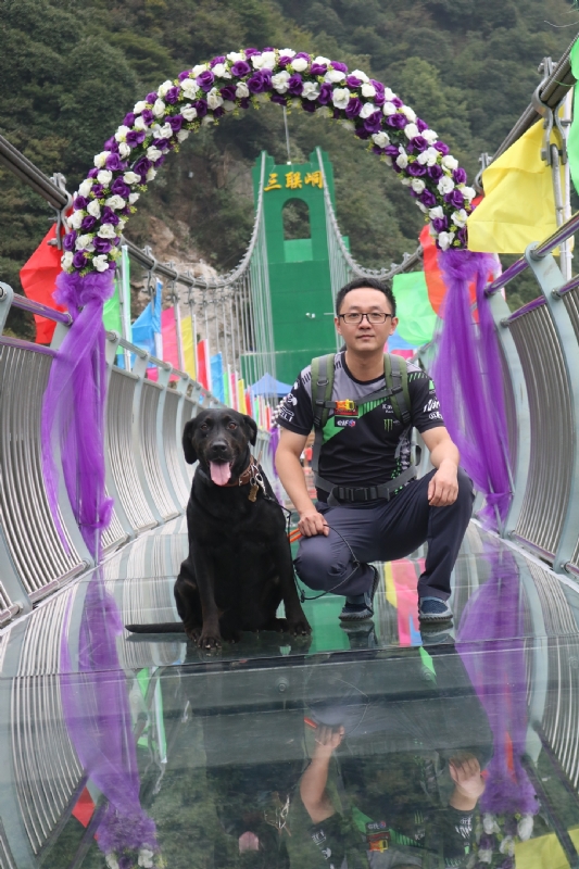 离人的第一张照片--镇江相亲服务中心