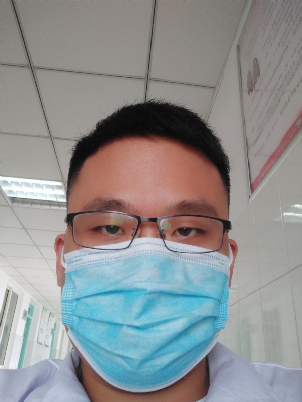 风轻云淡的第一张照片--镇江相亲服务中心
