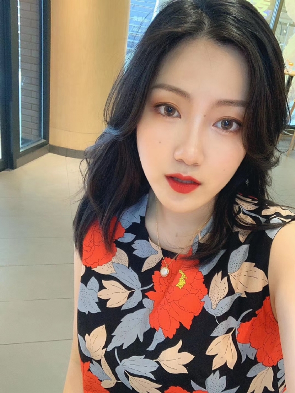 anny的第一张照片--镇江相亲服务中心