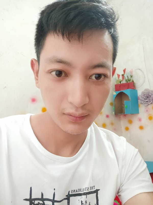 孙裕佳的第二张照片--镇江相亲服务中心
