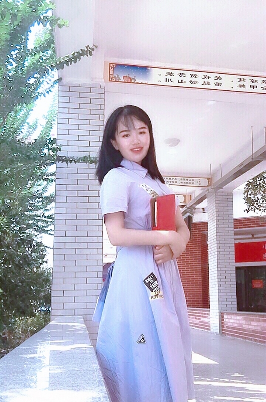 Molly的第二张照片--镇江相亲服务中心