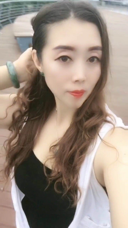 雨蝶的第三张照片--镇江相亲服务中心