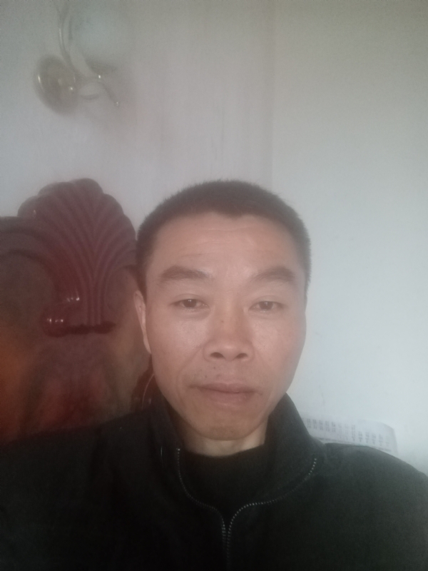 祖成的第一张照片--镇江相亲服务中心