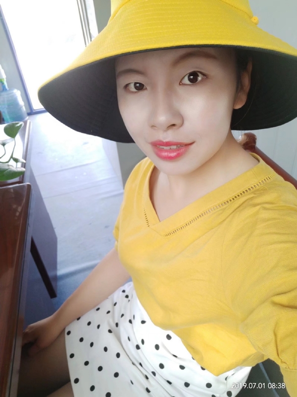 依若萱的第一张照片--镇江相亲服务中心