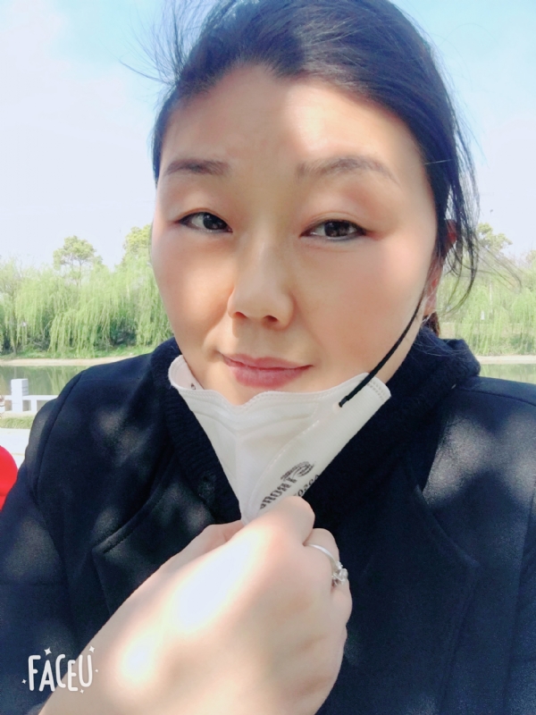 花开半夏的第一张照片--镇江相亲服务中心