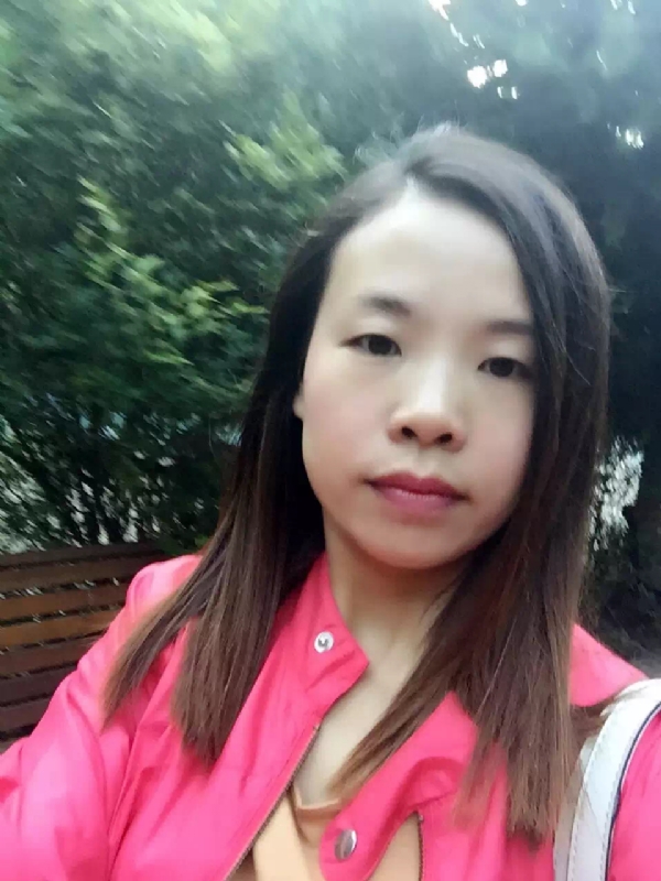 褪色的回忆的第一张照片--镇江相亲服务中心
