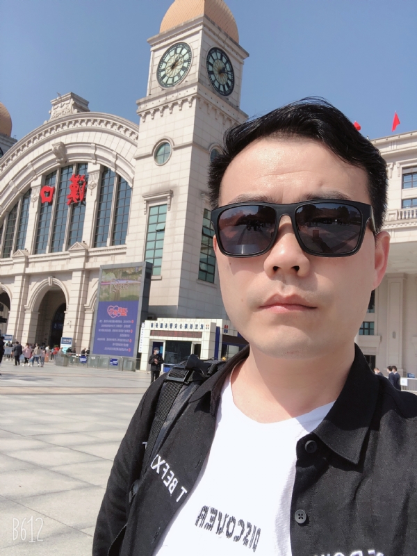 楚河畔的第一张照片--镇江相亲服务中心