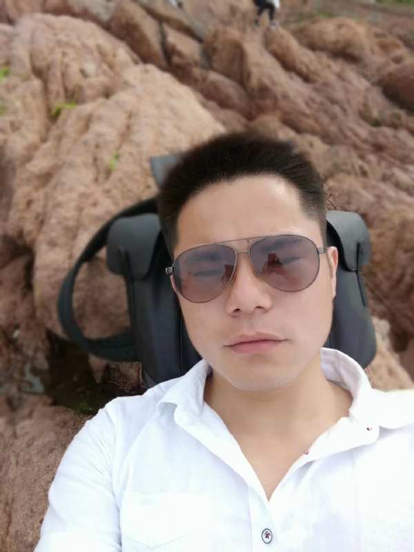 易听的第一张照片--镇江相亲服务中心