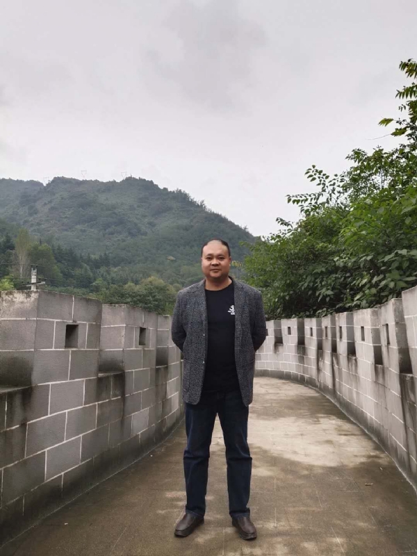 玉竹的第一张照片--镇江相亲服务中心