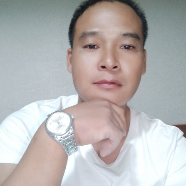 一点红的第一张照片--镇江相亲服务中心
