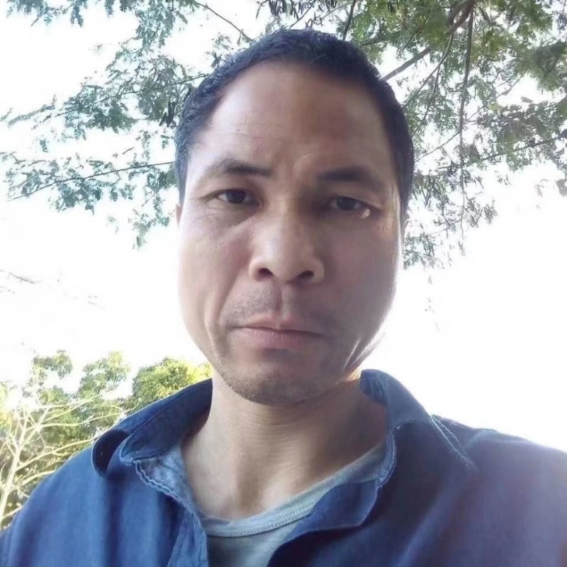 老钟的第一张照片--镇江相亲服务中心