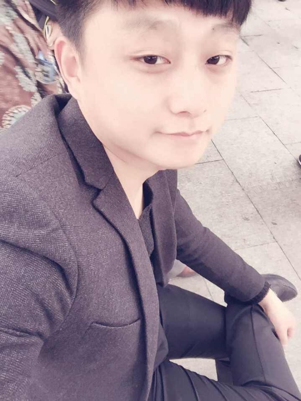 我姓徐缺难解你心绪的第一张照片--镇江相亲服务中心