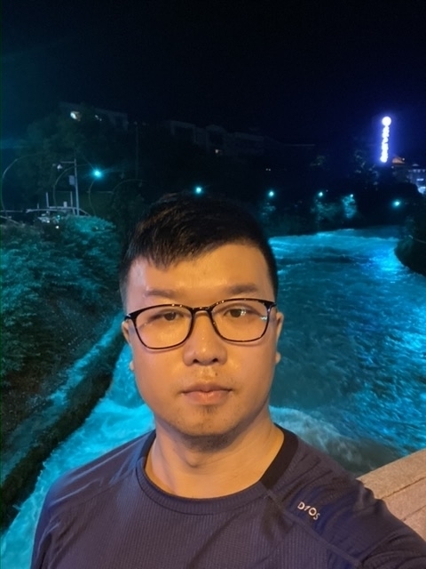 你在哪里的第一张照片--镇江相亲服务中心
