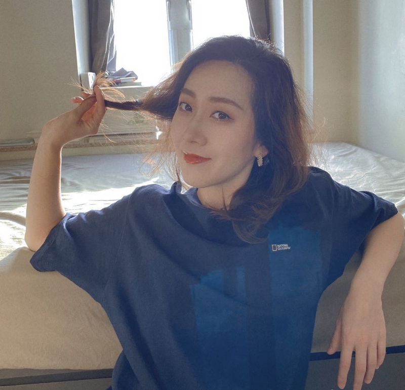 李雯雪的第三张照片--镇江相亲服务中心