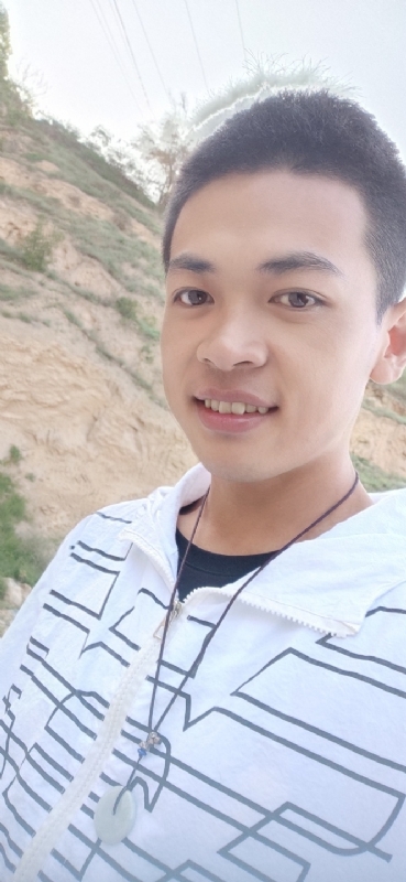 小辉的第一张照片--镇江相亲服务中心