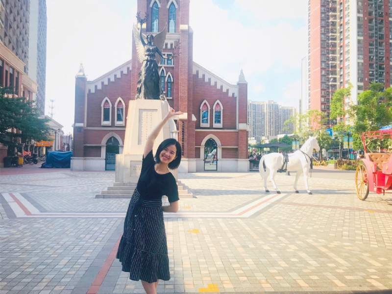 小容的第三张照片--镇江相亲服务中心