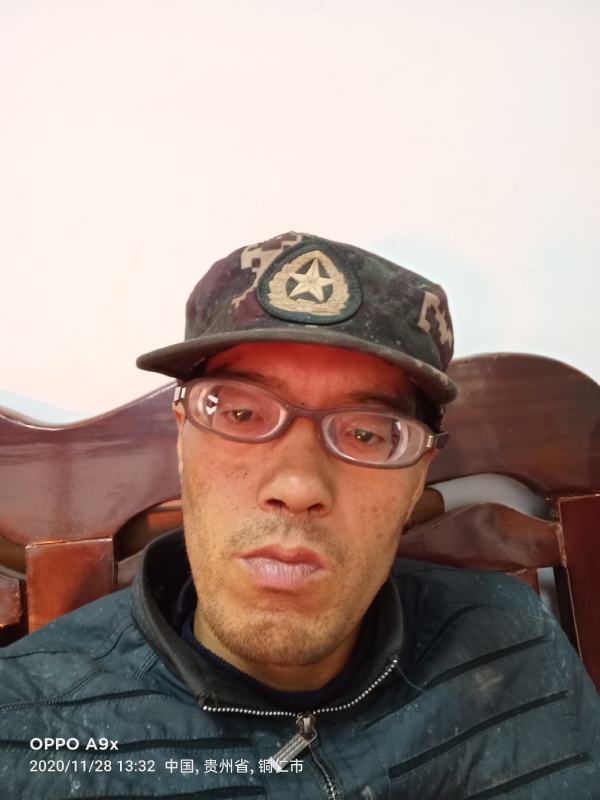等待有缘人的第四张照片--镇江相亲服务中心