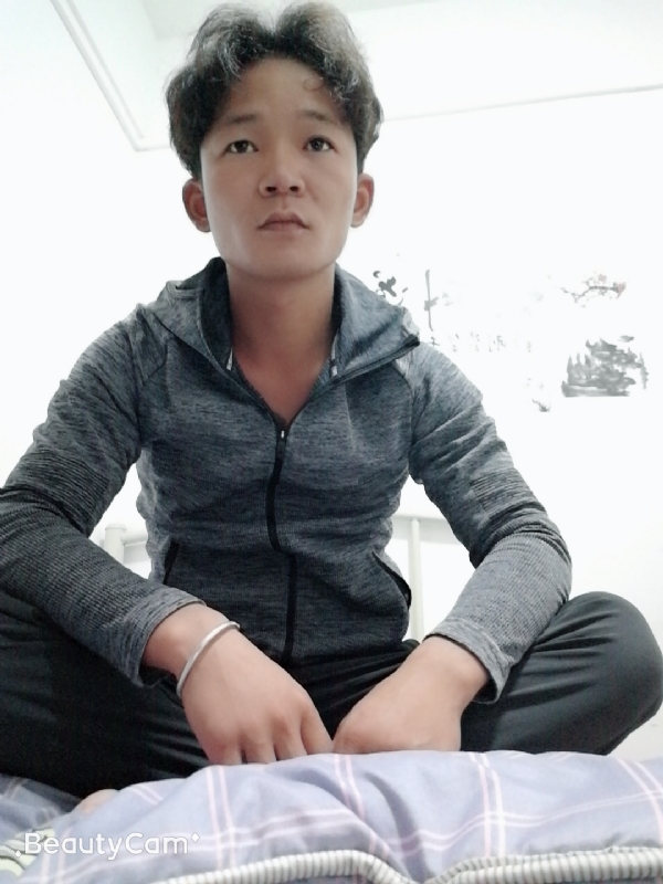东浩学长的第一张照片--镇江相亲服务中心