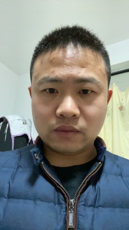 苹果的第一张照片--镇江相亲服务中心