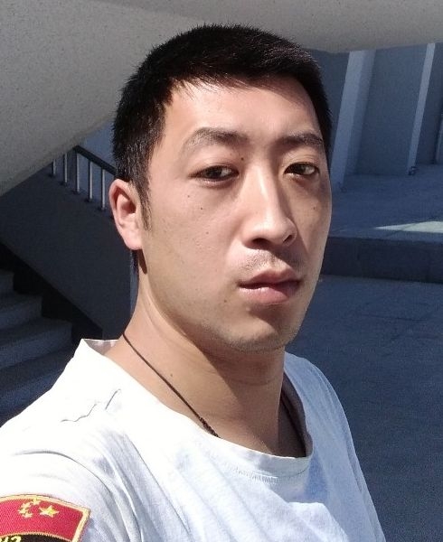 小小的第一张照片--镇江相亲服务中心