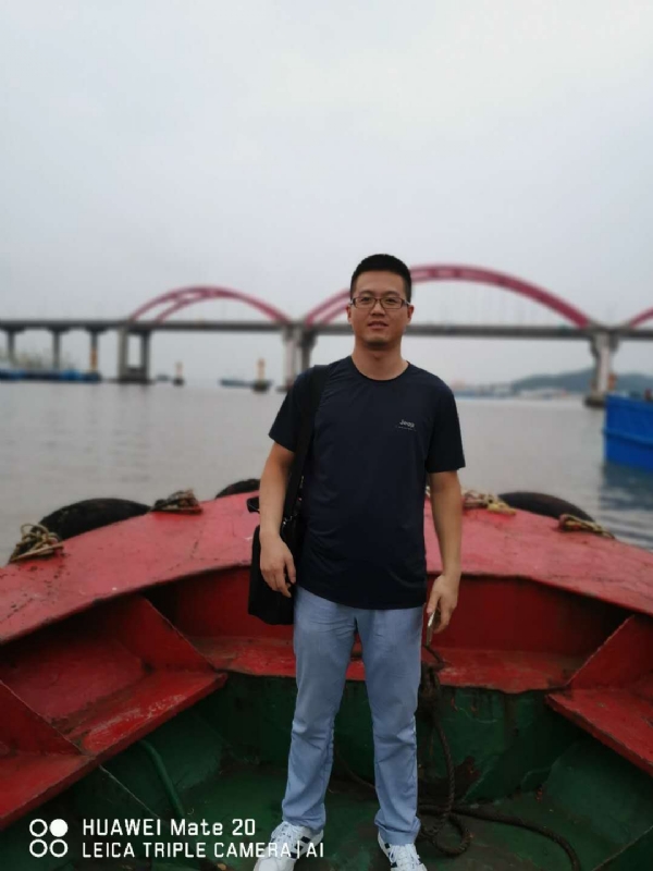 转角的第一张照片--镇江相亲服务中心