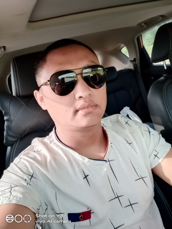 寻缘的第一张照片--镇江相亲服务中心