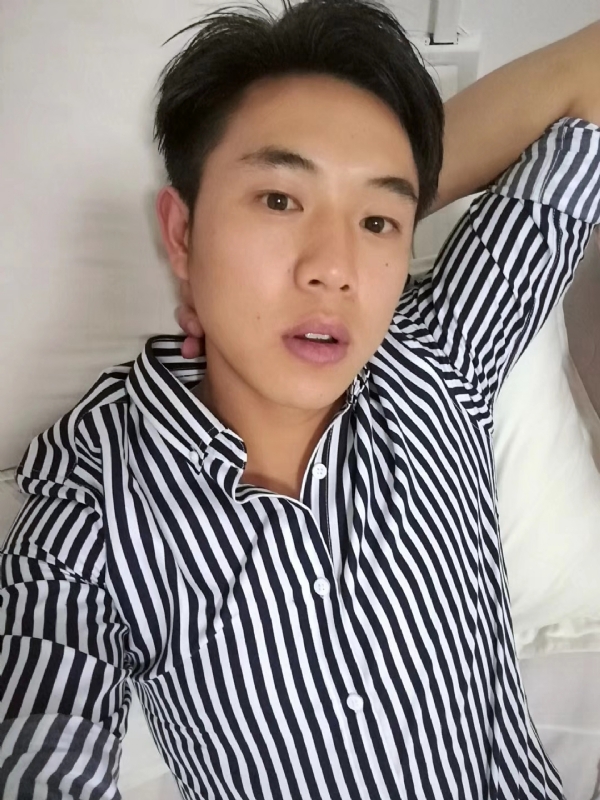 小雷的第二张照片--镇江相亲服务中心