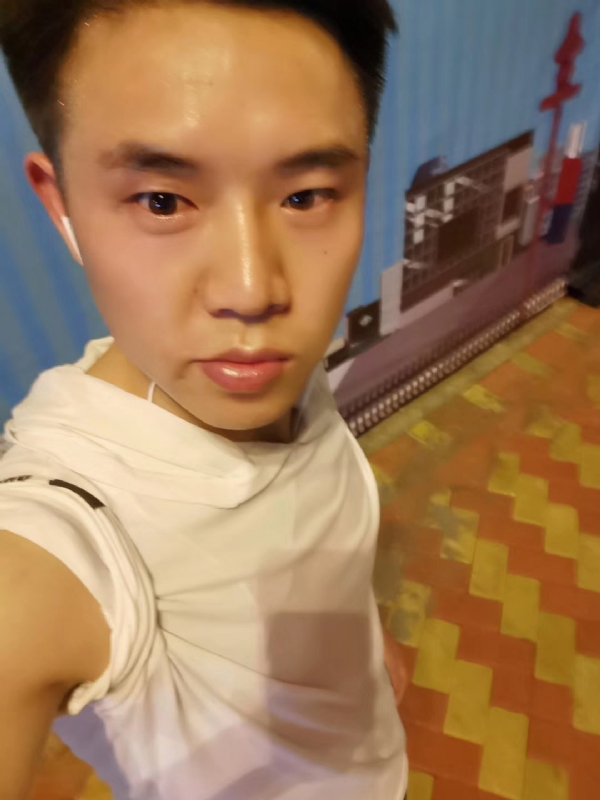 小雷的第三张照片--镇江相亲服务中心