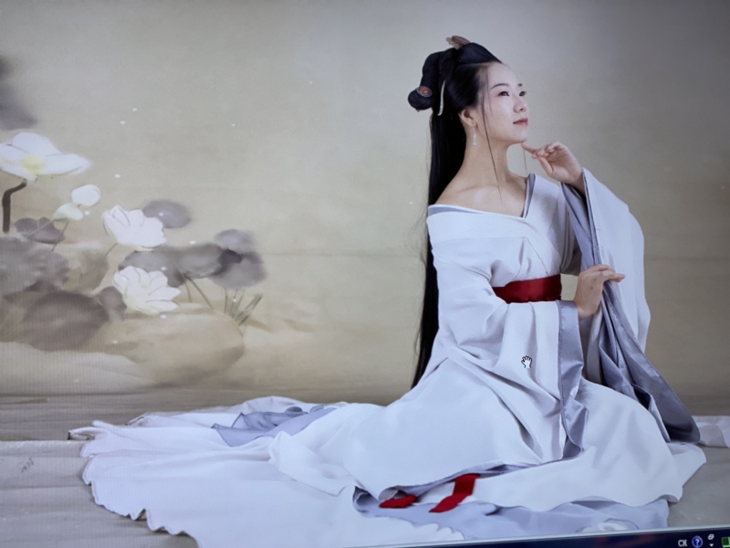 蓝天白云的第二张照片--镇江相亲服务中心