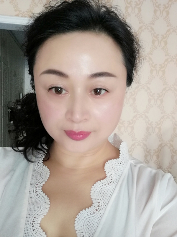 花谢花飞的第一张照片--镇江相亲服务中心