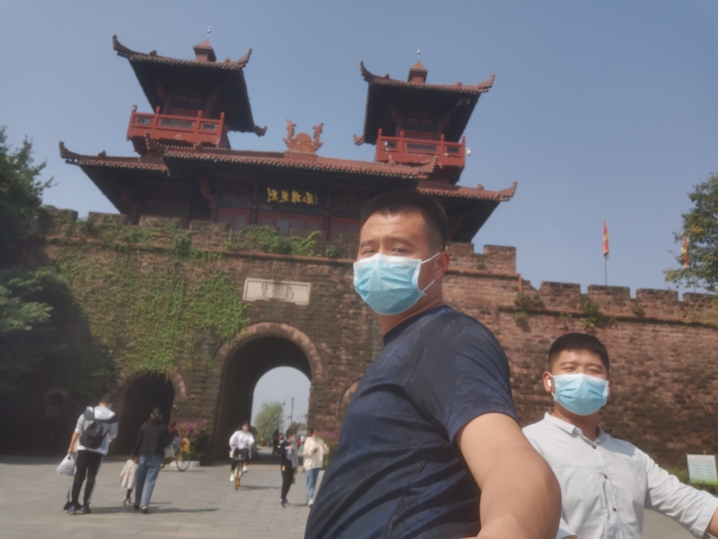 聆听的第一张照片--镇江相亲服务中心