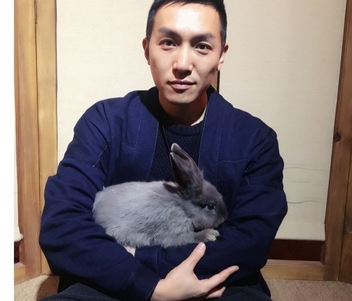 简单人生的第一张照片--镇江相亲服务中心