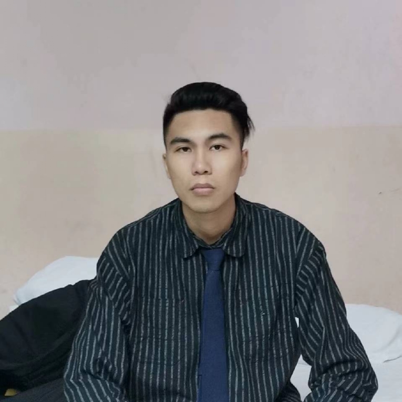 烟斗的第一张照片--镇江相亲服务中心