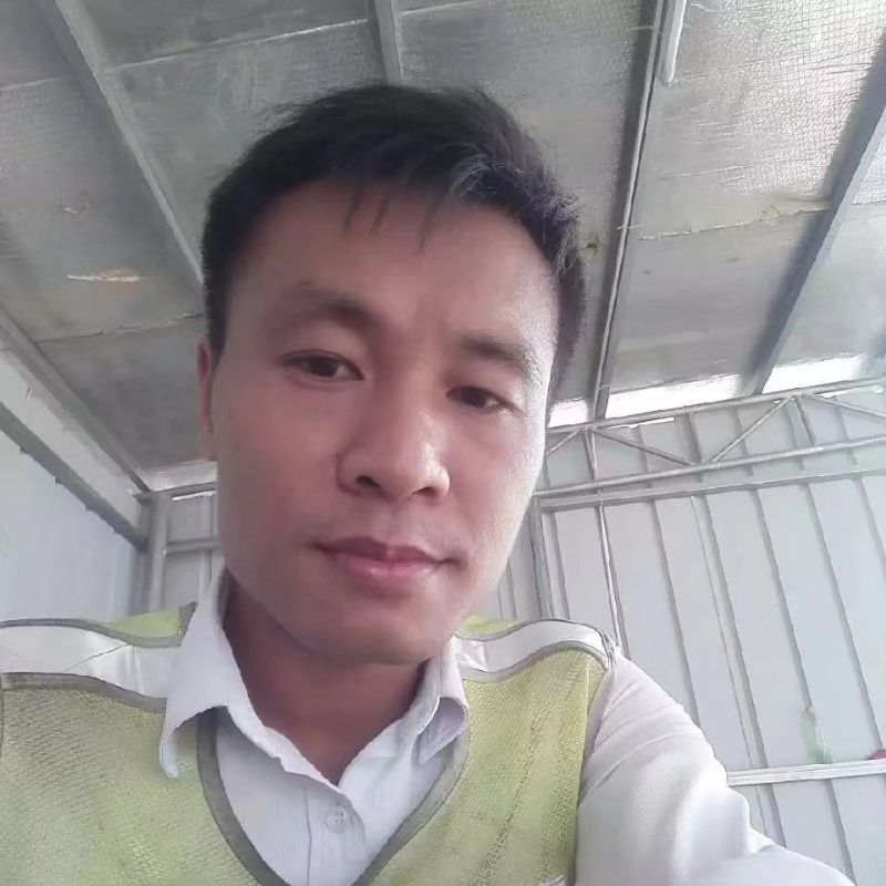 小马哥的第一张照片--镇江相亲服务中心