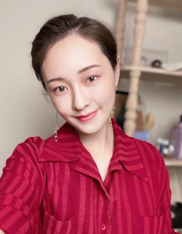Betty的第二张照片--镇江相亲服务中心