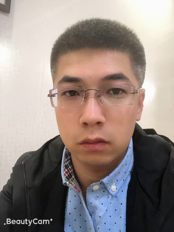 情伤的第一张照片--镇江相亲服务中心