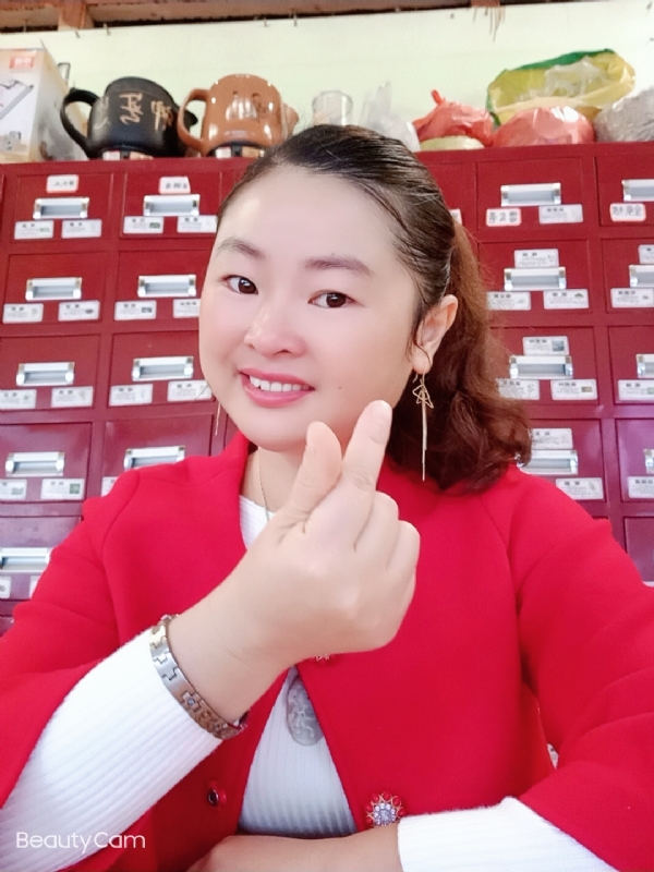 马誉宸的第三张照片--镇江相亲服务中心